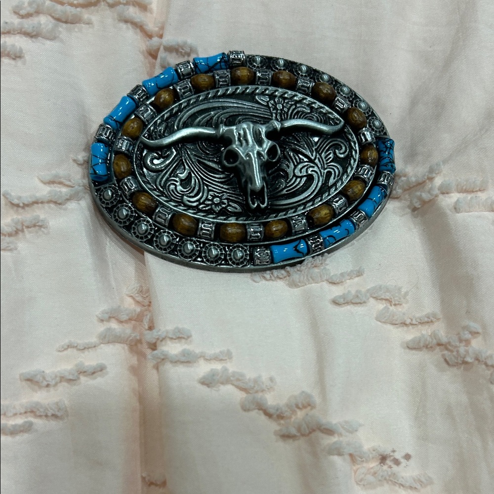 Amazon Western Bull Skull Belt Buckle with Silver and Blue Accents